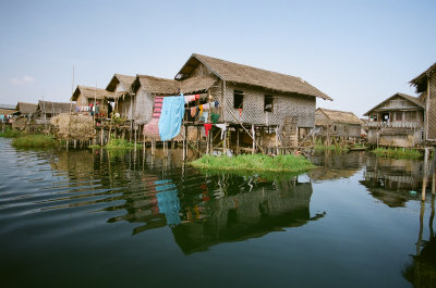 188 Inle floating village.jpg