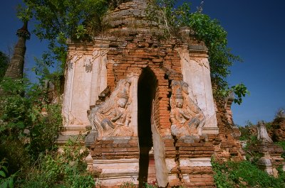 207 Shan stupa ruins.jpg