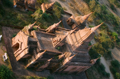 504 Bagan Balloon ride.jpg