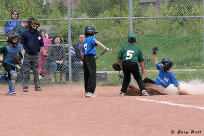 Little League Baseball - Bolton_05-05-29_0.JPG