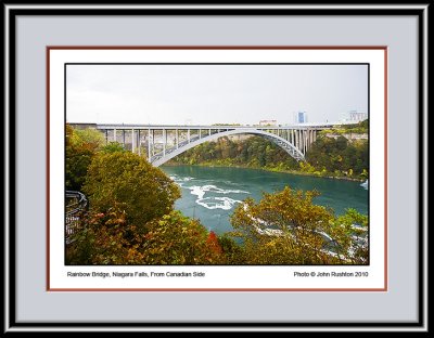 Niagara Falls Rainbow Bridge edit 1 PTLens web framed 8389.jpg