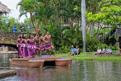Samoa Canoe