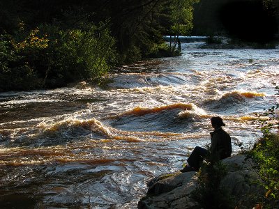 Solitude face  la rivire