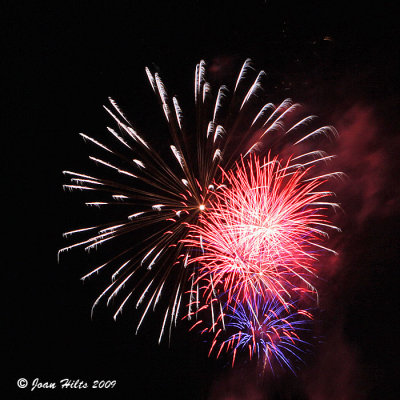 7409 Fireworks 14