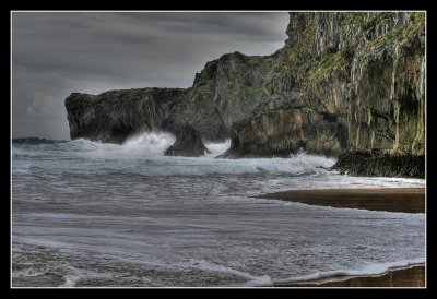 La Mora - Cliffs