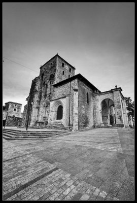 Llanes - Basilica