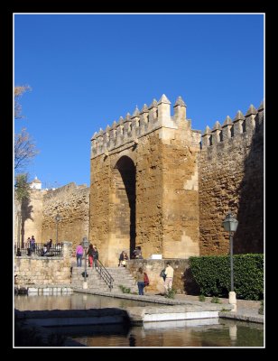 City Walls - Puerta de Almodvar
