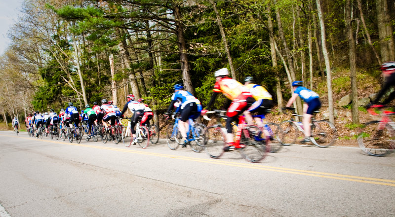 Peloton 1 first lap.jpg