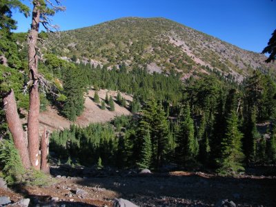 Trail up to Magee Peak, Crater Peak in distance