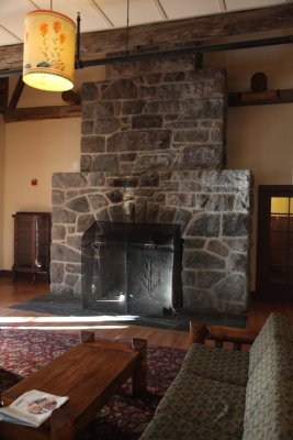 Paradise Inn fireplace