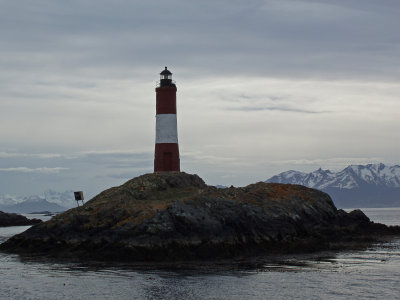 13a Beagle Canal Light House 20101111.jpg