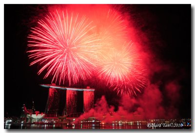 NDP 2010 Fireworks 056.jpg