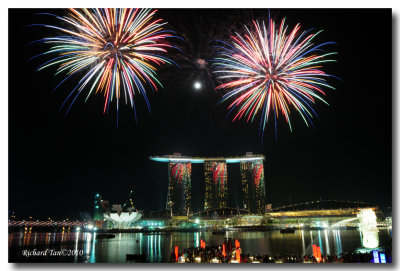 NDP 2010 Fireworks 079.jpg