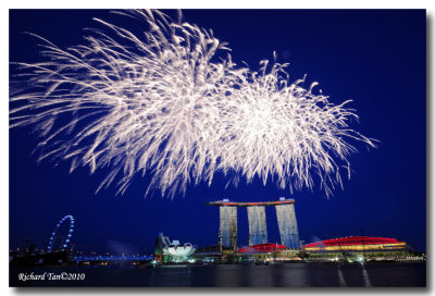 NDP 2010 Fireworks 092.jpg
