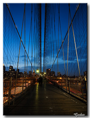 Walkway on Brooklyn Bridge.jpg
