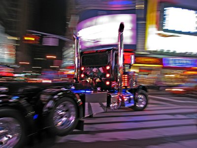 e NYC Trucking2  S80 ps cs4 IMG_0597.jpg
