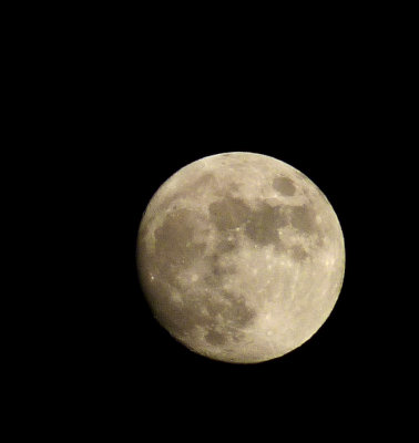 e Moon 2  EZ Zoom FZ35  FS P1000951.jpg