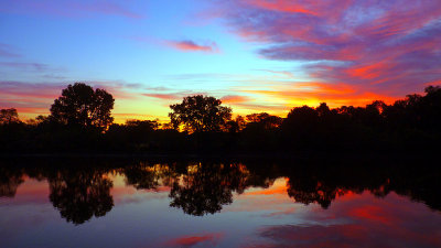 e 3 Sunrise2   sept 2010  FZ35  ps cs5  done 1  P1020572.jpg