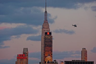 e NYC  empire with helicopter TZ5  ps cs  P1499.jpg