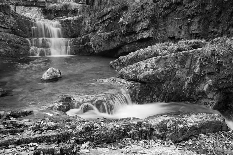 Craig y Dinas Waterfall