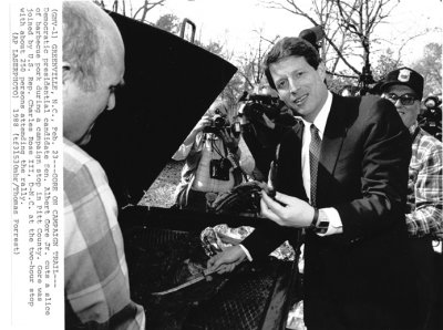 022388 al gore visit.jpg