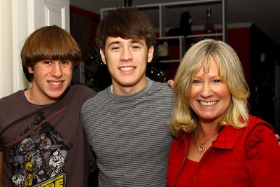 Cameron & Alex with Aunt Margret