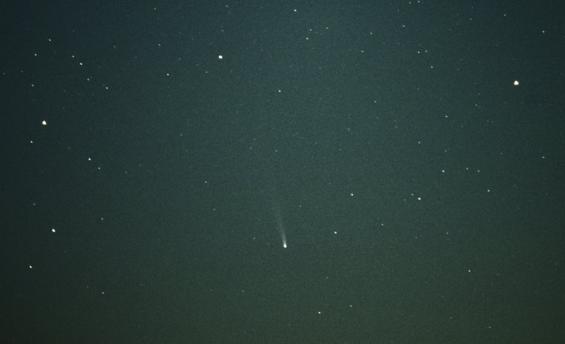Comet Ikeya Zhang, Westbroek, 23 March 2002, 18:48 UT