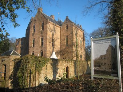 032 - Nieuw-Loosdrecht: kasteel museum Sypesteyn