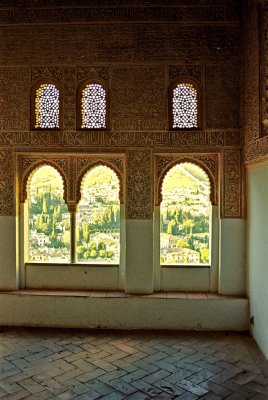 ALHAMBRA ARCHWAY 2