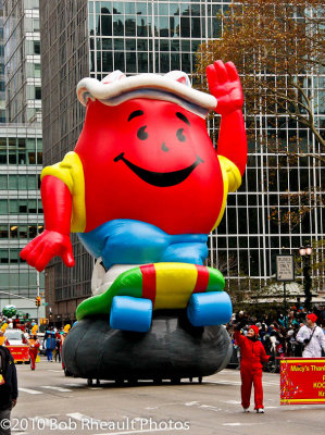 Macy's Thanksgiving Day Parade 2010 (19).jpg