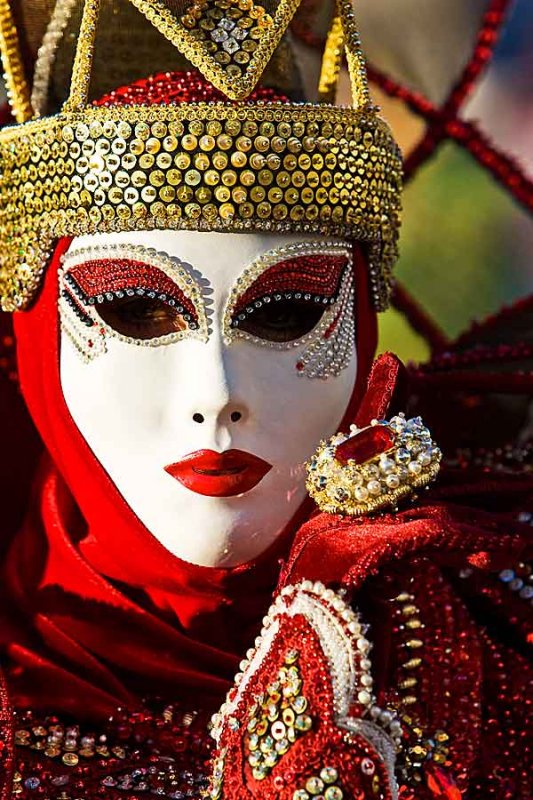 The mask is constant...but not!