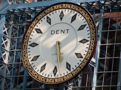 St Pancras - Dent clock