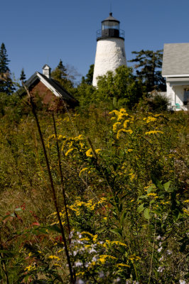 Lighthouse2.jpg