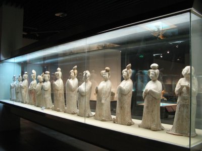 Figures of Palace Ladies