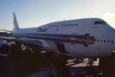 Thai Airways Boeing 747, London Heathrow
