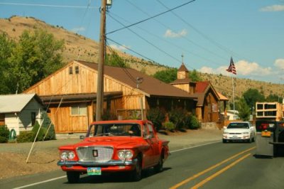 4978 Old car in Oregon.jpg