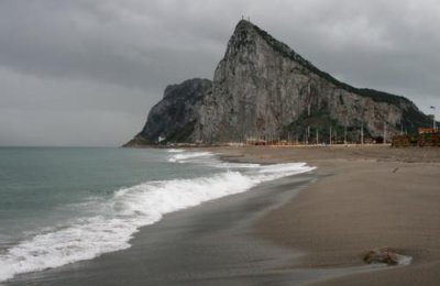 8281 Gibraltar from La Linea.jpg