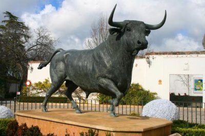 8414 Bull Statue Ronda.jpg