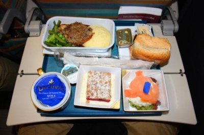 0741 Meal Oman Air.jpg