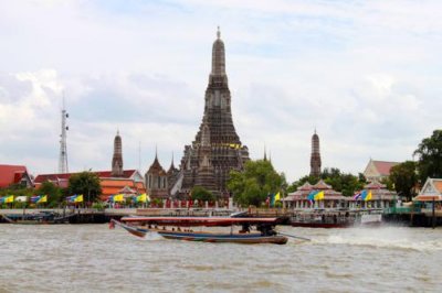 1080 Chao Phraya Wat Arun.jpg