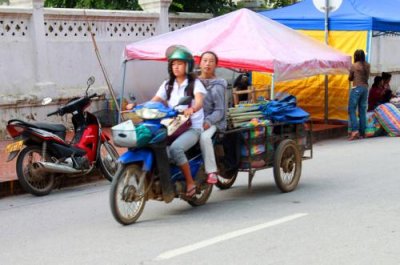 1828 Market traders on bike.jpg