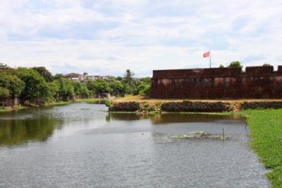 2636 Moat citadel Hue.jpg