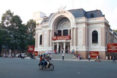 3295 Municipal Theatre HCMC.jpg