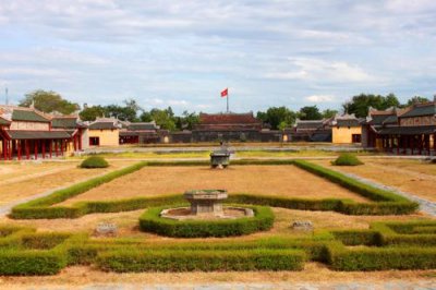 2684 Inside Purple Forbidden City.jpg