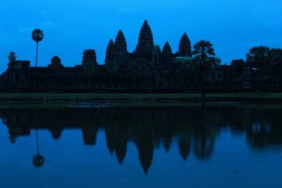 4415 Angkor Wat twilight.jpg