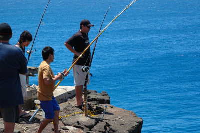 03.24.08:Fishermen at South Point
