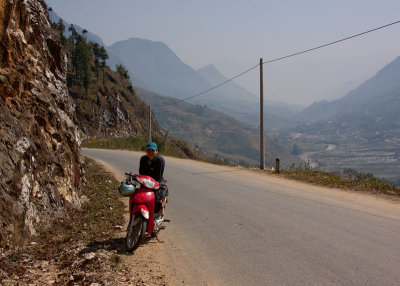 Breakdown on the road from Lao Chải