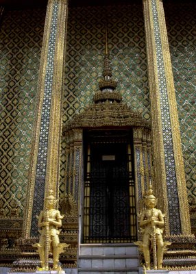 Wat Phra Kaew (Emerald Buddha Temple)