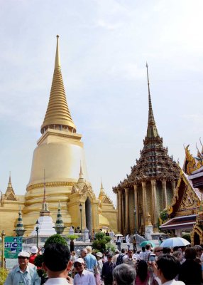 Wat Phra Kaew (Emerald Buddha Temple)