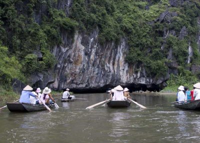 On the Ngo Dong River at Tam Coc